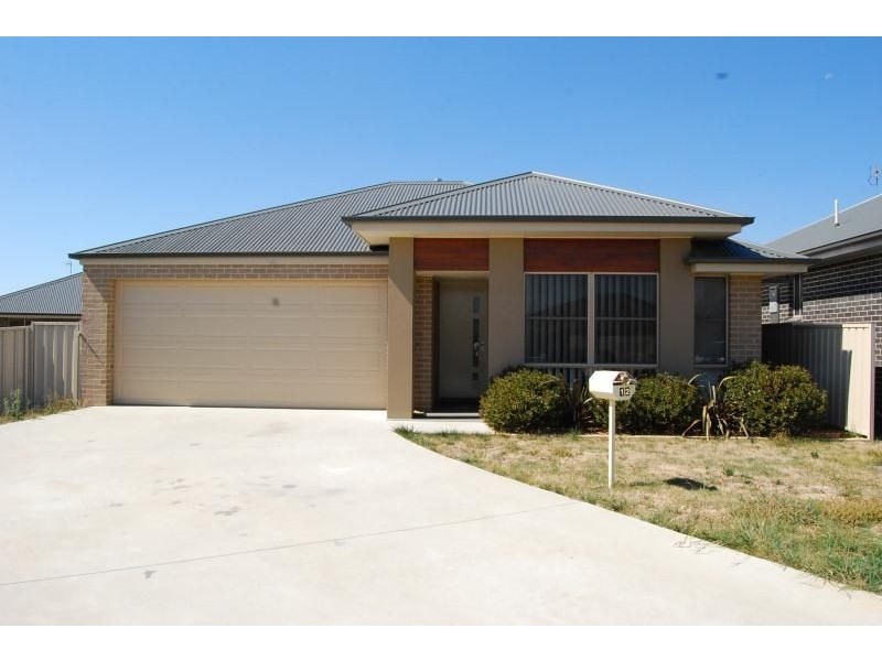 12 Bella Vista Close, Orange NSW 2800