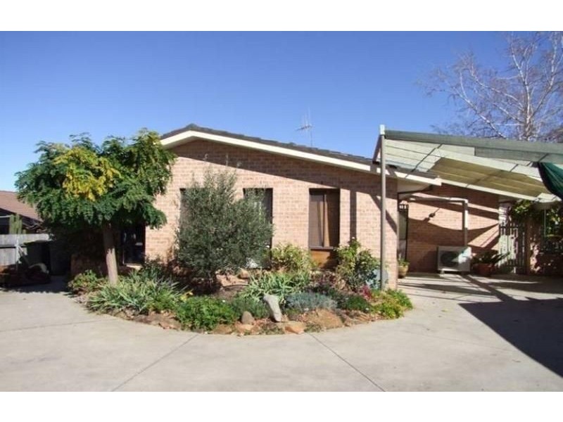 11 Napier Street, Bathurst NSW 2795