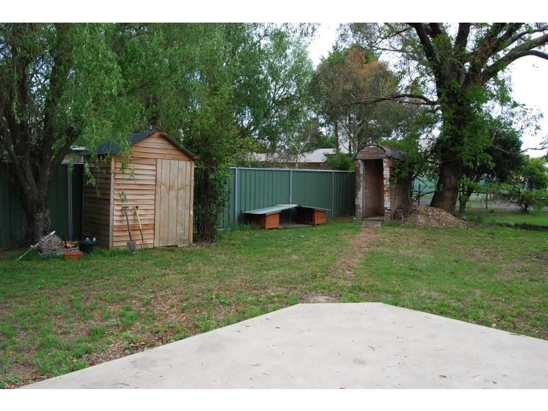 9 Grove Street, Spring Hill NSW 2800