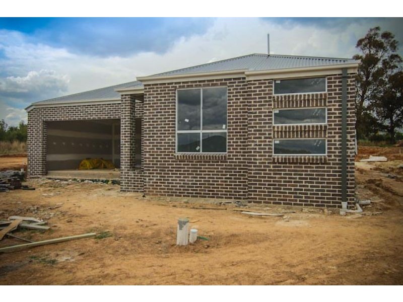 2/13-15 Turquoise Way, Orange NSW 2800