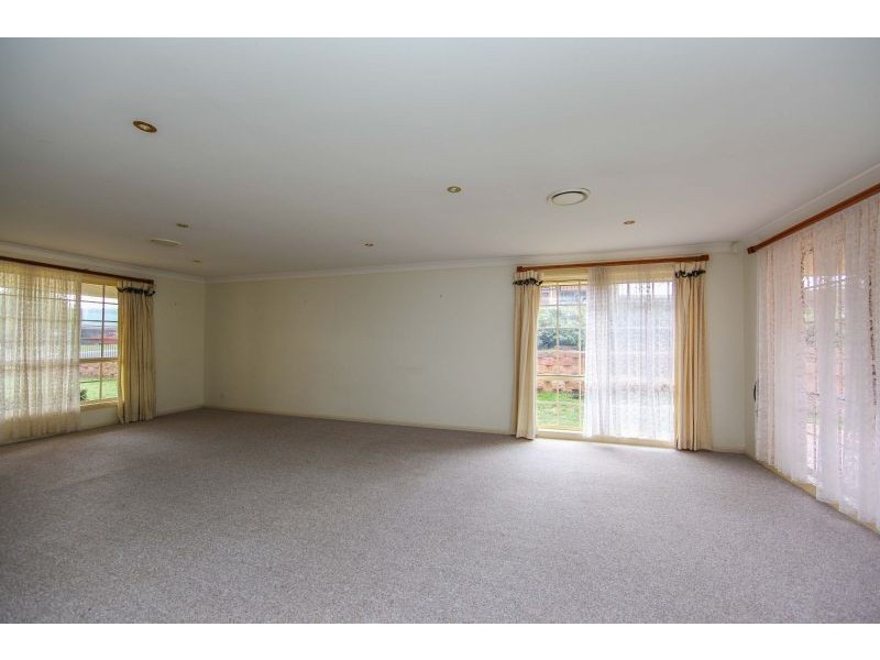 6 Blanche Avenue, Orange NSW 2800