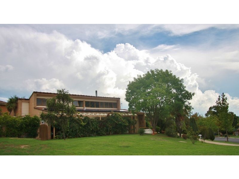 36 Colville Street, Bathurst NSW 2795