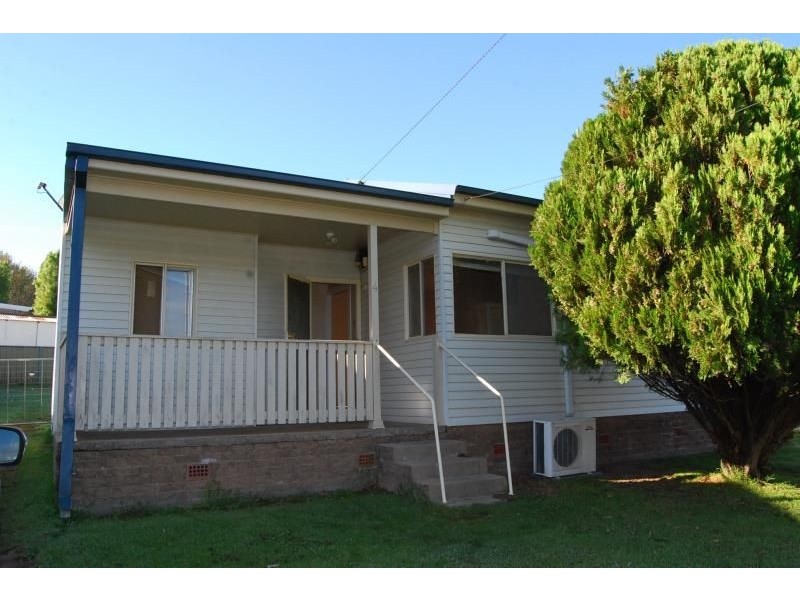 4 North Street, Orange NSW 2800