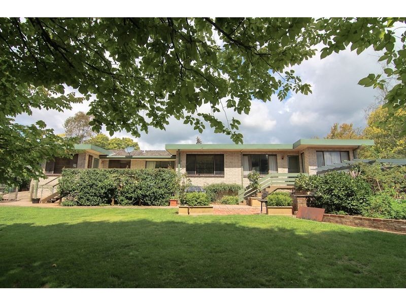 126 Coronation Drive, Orange NSW 2800