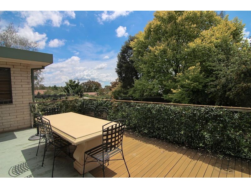 126 Coronation Drive, Orange NSW 2800