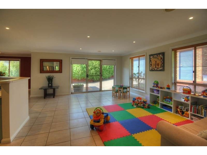 9 Terry Turner Drive, Orange NSW 2800