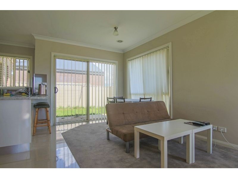 1/105 Diamond Drive, Orange NSW 2800