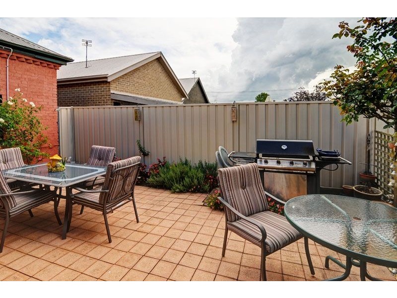 241 Byng Street, Orange NSW 2800