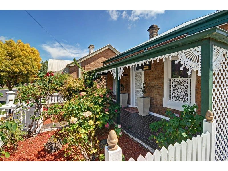 241 Byng Street, Orange NSW 2800