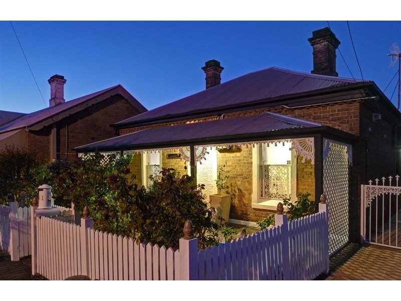 241 Byng Street, Orange NSW 2800