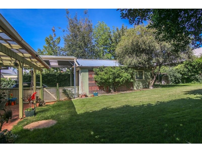 357 Lords Place, Orange NSW 2800