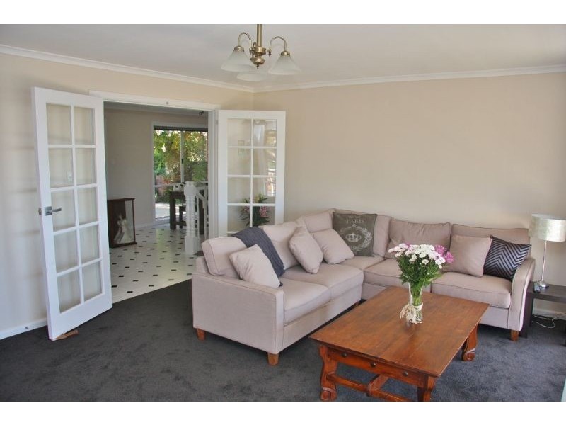 6 Lorimer Street, Bathurst NSW 2795