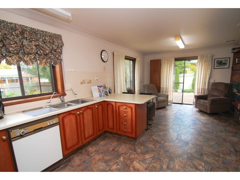 9 Bowen Place, Orange NSW 2800