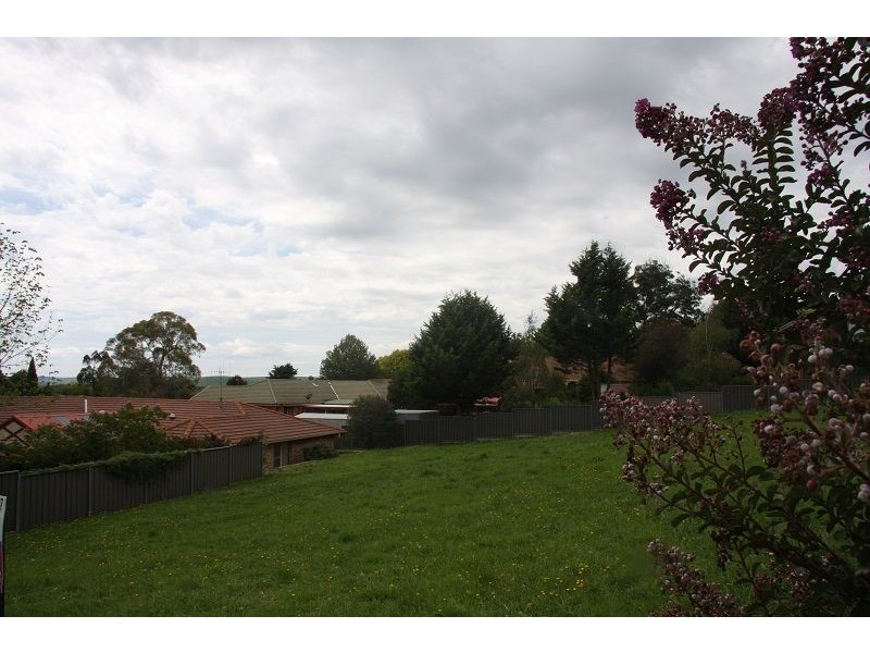 5 Patrick Close, Blayney NSW 2799