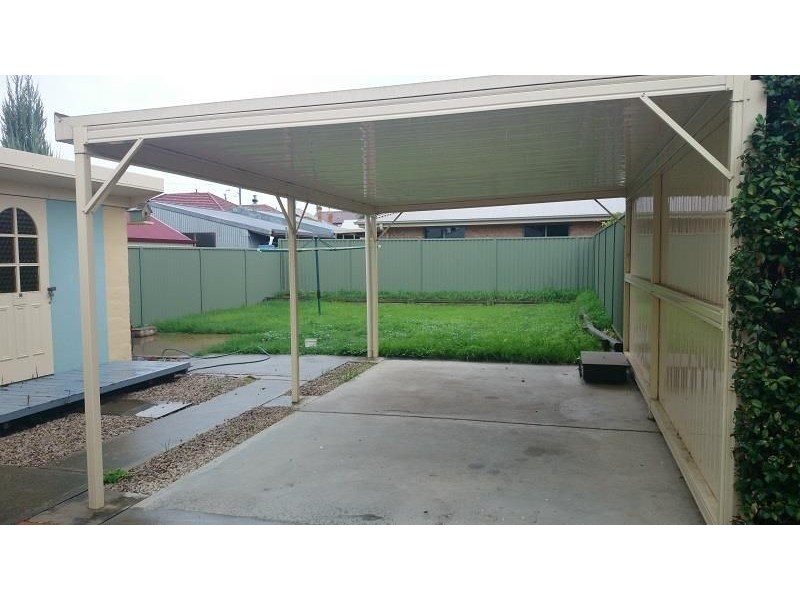 254 Rocket Street, Bathurst NSW 2795