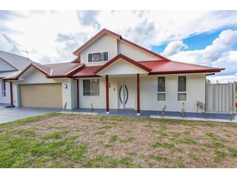 1/19 Moonstone Drive, Orange NSW 2800
