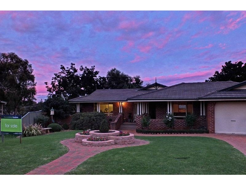 12 Casuarina Drive, Orange NSW 2800