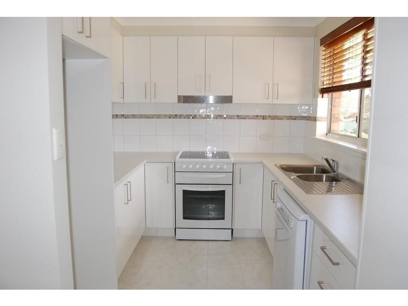8/16 Warrendine Street, Orange NSW 2800