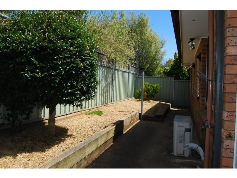 8/16 Warrendine Street, Orange NSW 2800