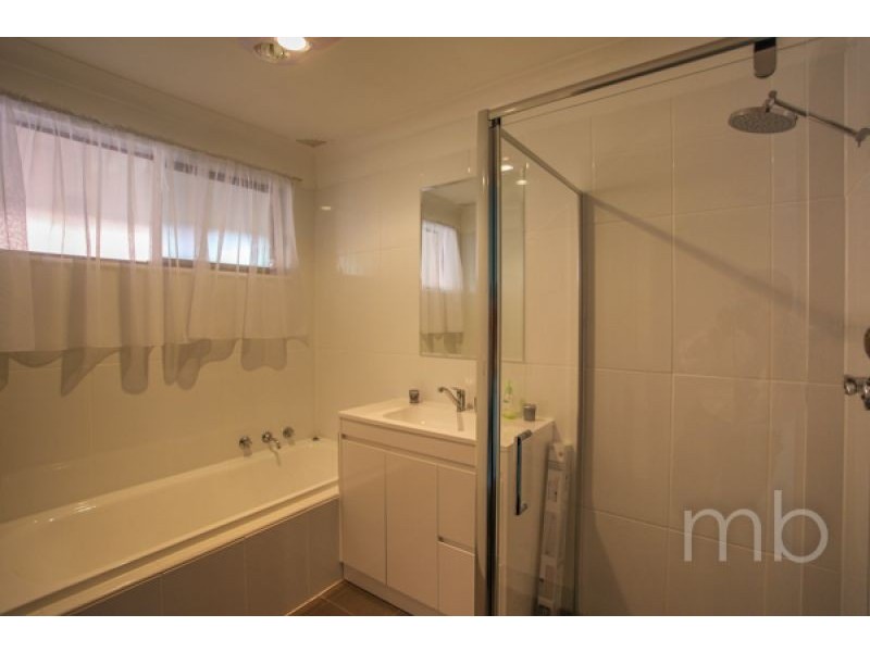 10 Treweeke Street, Orange NSW 2800