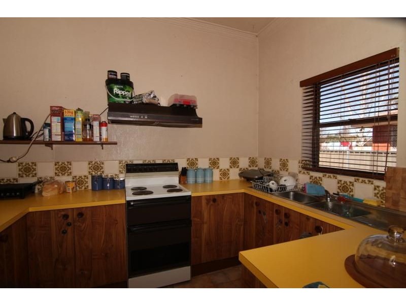 16 Elizabeth Street, Orange NSW 2800