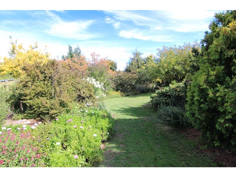 7 Taralye Place, Orange NSW 2800