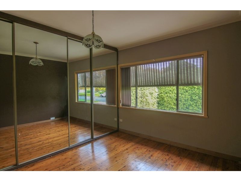 22 Breen Street, Orange NSW 2800