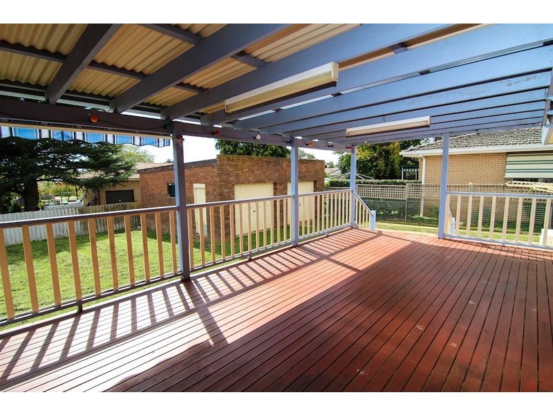 4 Maguire Avenue, Orange NSW 2800