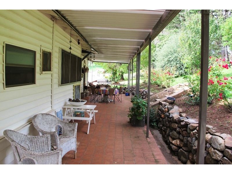 3 Eulamore Street, Carcoar NSW 2791