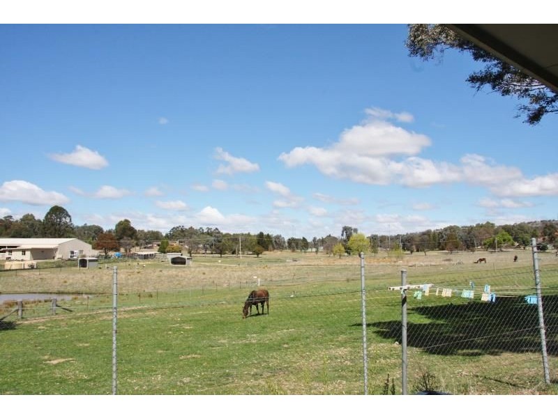 24 Ennis Way, Mitchell NSW 2795