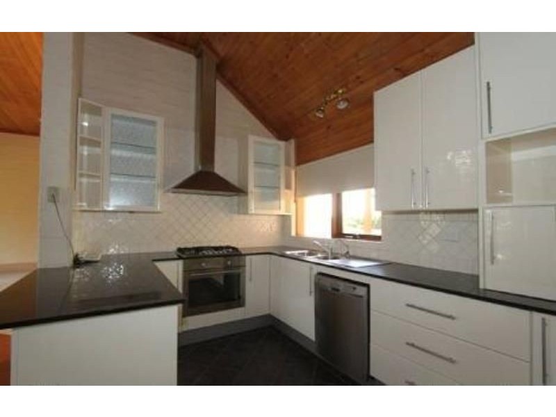 30 Lorimer Street, Llanarth NSW 2795