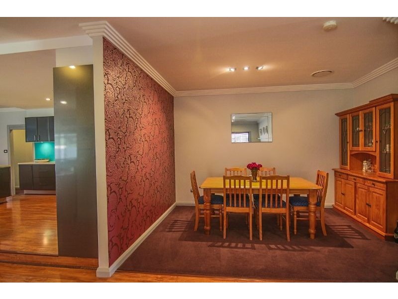 6 Jade Avenue, Orange NSW 2800