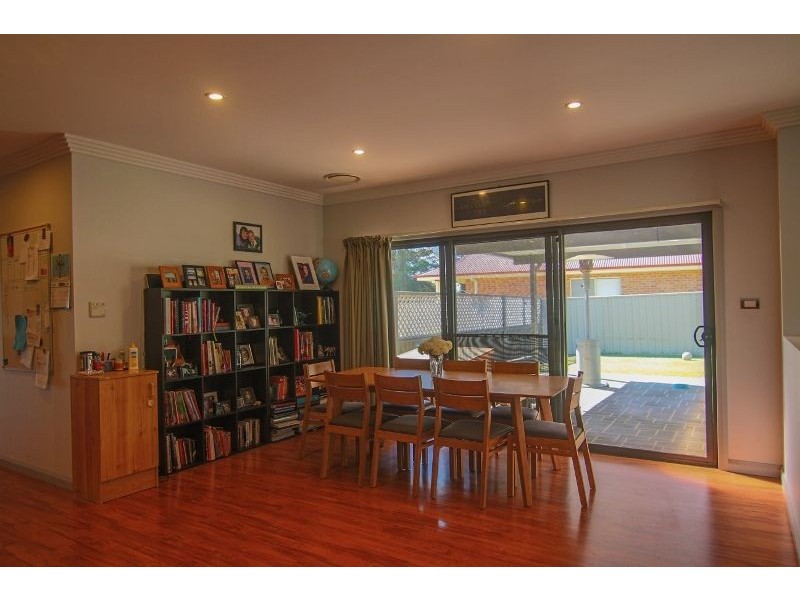 6 Jade Avenue, Orange NSW 2800