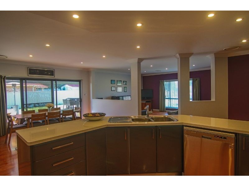 6 Jade Avenue, Orange NSW 2800