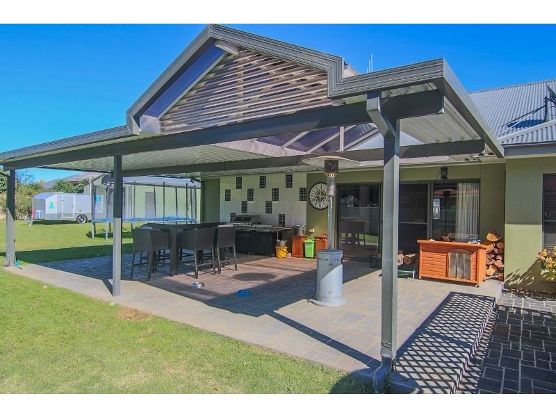 6 Jade Avenue, Orange NSW 2800