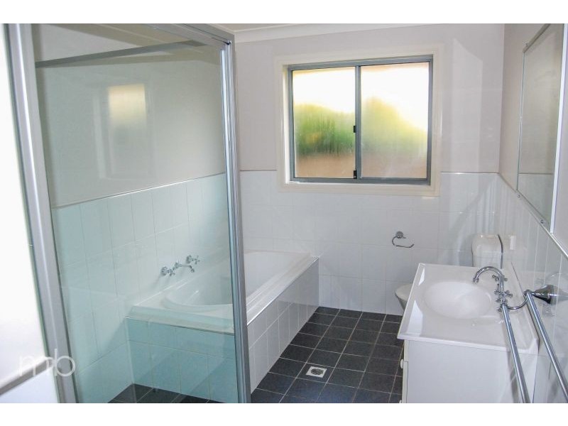 7 Wirringulla Place, Orange NSW 2800