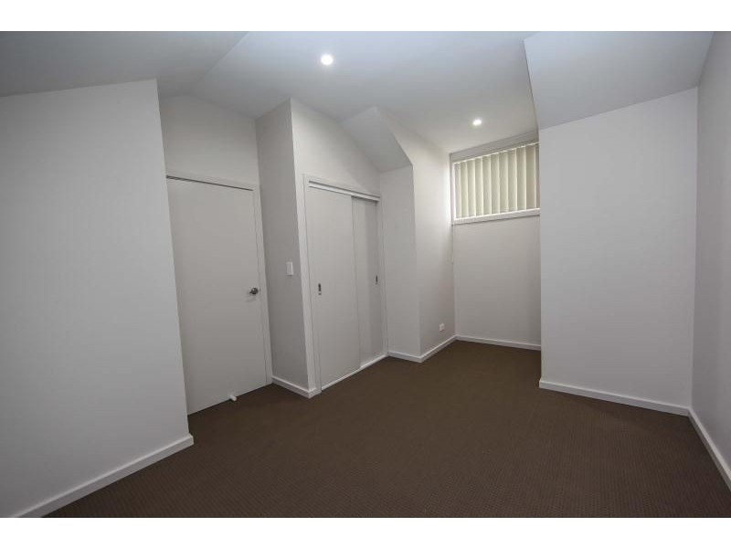 7/19 Moonstone Drive, Orange NSW 2800