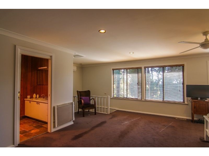 14 Green Lane, Orange NSW 2800