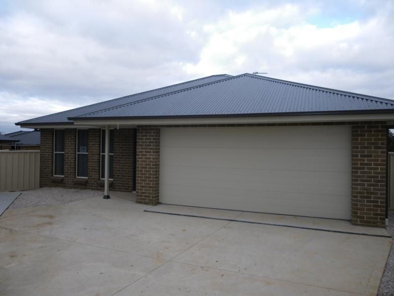 7 Onyx Place, Orange NSW 2800