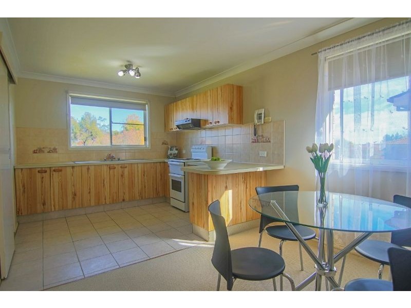 35 Sieben Drive, Orange NSW 2800