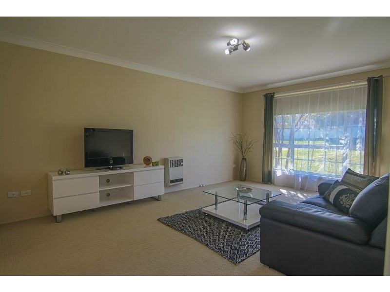 35 Sieben Drive, Orange NSW 2800