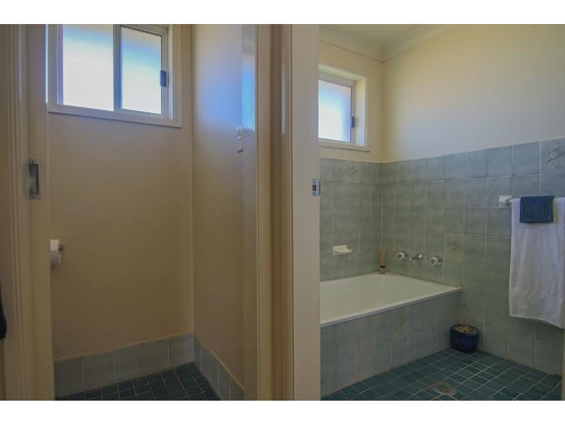 35 Sieben Drive, Orange NSW 2800