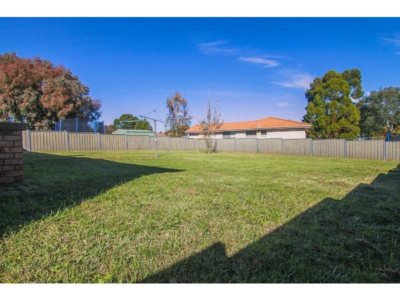 35 Sieben Drive, Orange NSW 2800