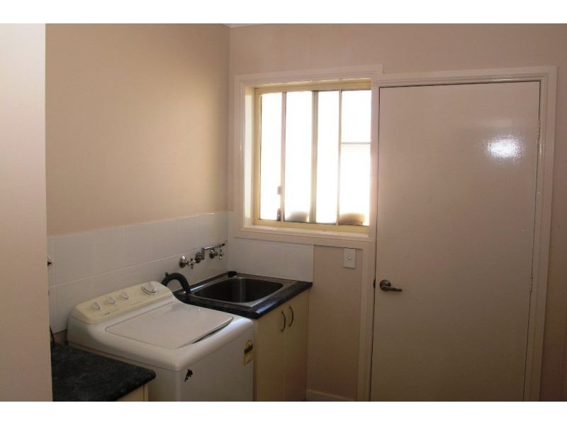30 Raphael Street, Blayney NSW 2799