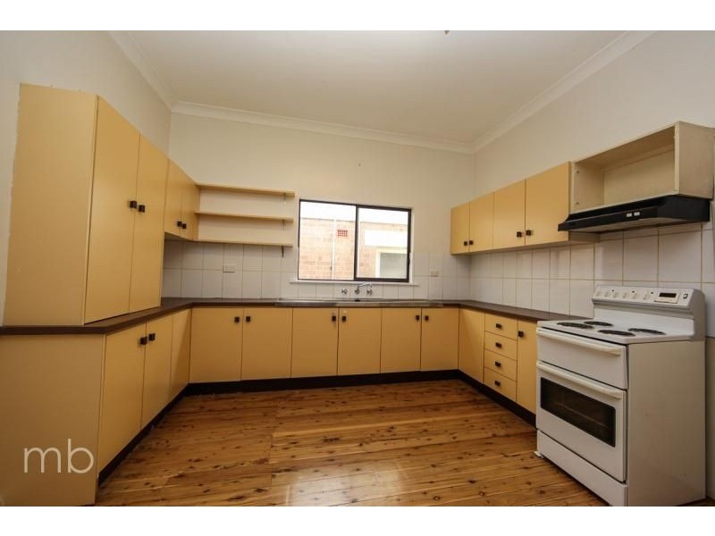 30 Nile Street, Orange NSW 2800