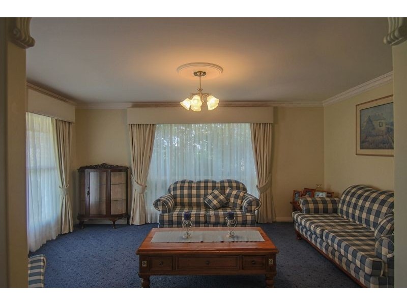 34 George Weily Place, Orange NSW 2800