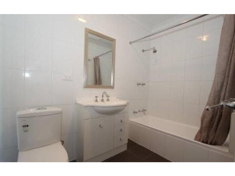 94 College Road, Bathurst NSW 2795