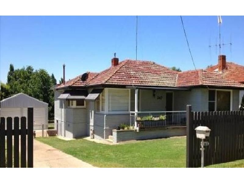 347 Durham Street, Bathurst NSW 2795