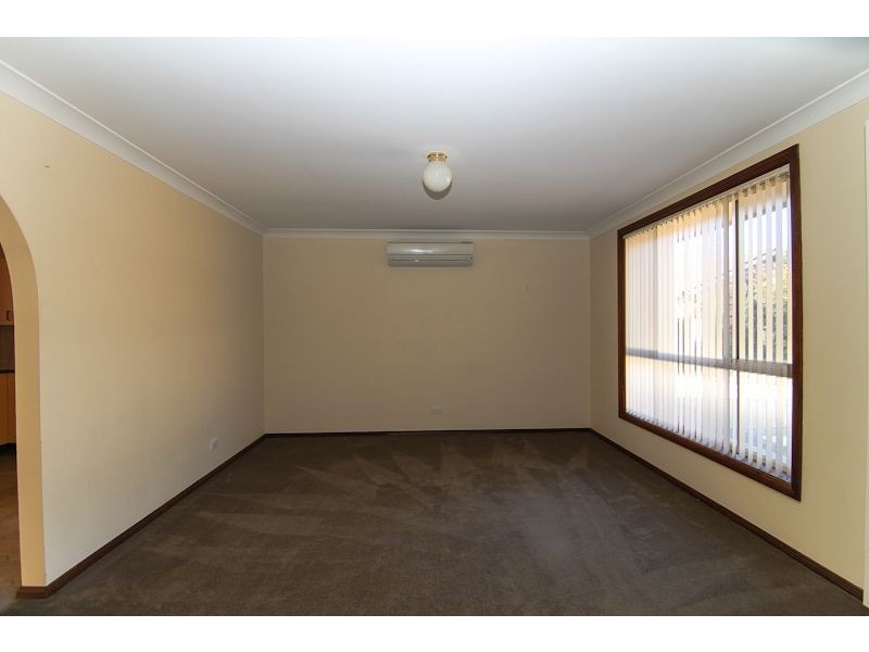 110 Sieben Drive, Orange NSW 2800