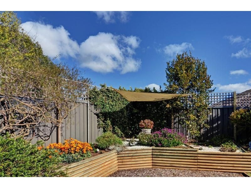 15 James Sheahan Drive, Orange NSW 2800